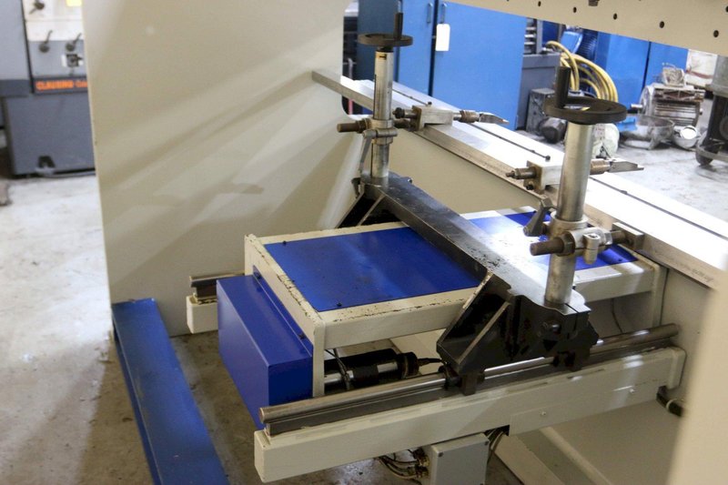 121 TON X 10' DARLEY MODEL EHP110-31/25 HYDRAULIC PRESS BRAKE: STOCK #70794