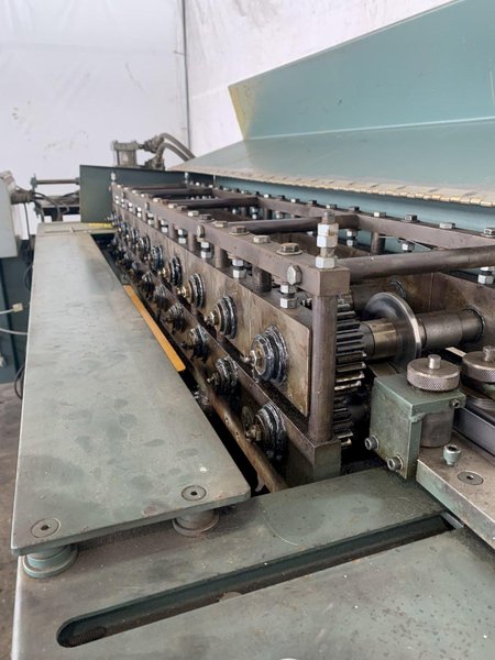 10 STAND X 1.25&quot; ARBOR X 6&quot; ROLL SPACE  ENGEL INDUSTRIES MODEL V-3510 ROLLFORMER. STOCK # 0747323.