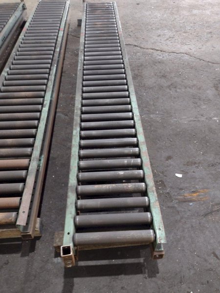 30&#039; (3 SECTIONS) X 18&quot; ROACH ROLLER CONVEYORS: STOCK #19099