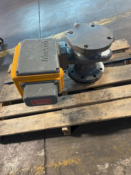 MAXON 40 PSI NORMALLY CLOSED SHUT-OFF NATURAL GAS VALVE  -  400CMA11-BA11-BB21A0
