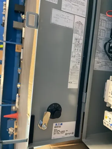 EATON FREEDOM NEMA COMBINATION FVNR STARTER WITH FUSED DISCONNECT &amp; CPT  -  ECN1811CCC
