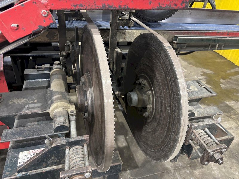 20 HP MORGAN DOUBLE HEAD WOOD RE-SAW WITH POWER RETURN: STOCK #22925
