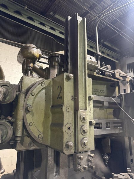KING VERTICAL TURRET LATHE. STOCK # 0546526