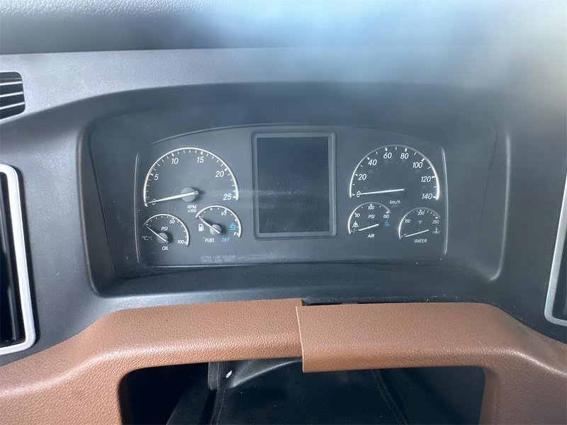 2019 Freightliner Cascadia 1FUJHHDR5KLKM7237