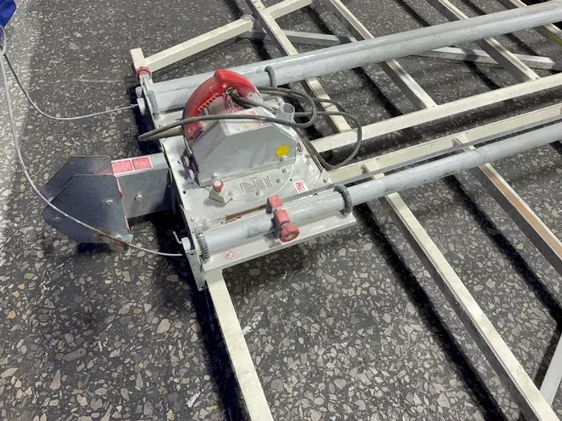 MILWAUKEE PANEL SAW  -  6410