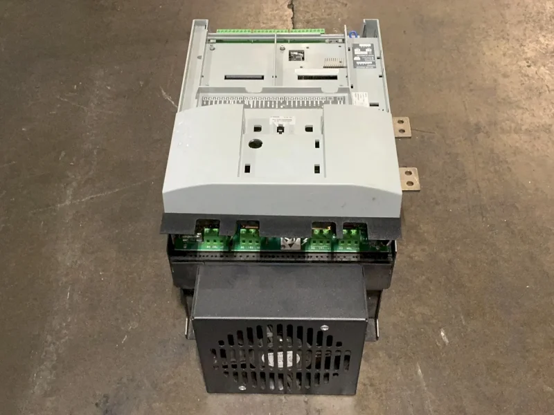 PARKER DC MOTOR SPEED CONTROLLER  -  590P-53327031-P00-U4V0