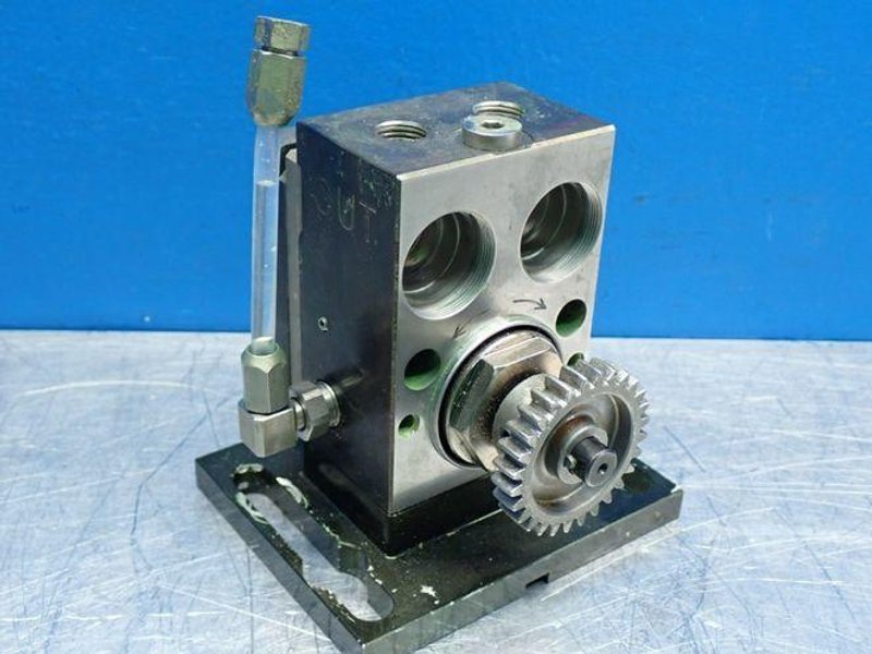ABB VOLUME: 3CM  ROBOTIC SPRAY GEAR PUMP  -  3HNA011884-001
