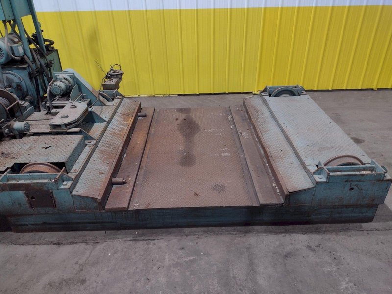 STAR ENGINEERING MODEL #S-3-7 HYDRAULIC POWERED RAIL TRANSFER CART WITH WINCH: STOCK #18491