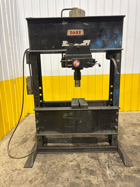 150 TON DAKE MODEL #5-150 H-FRAME HYDRAULIC PRESS: YOBRO #24689