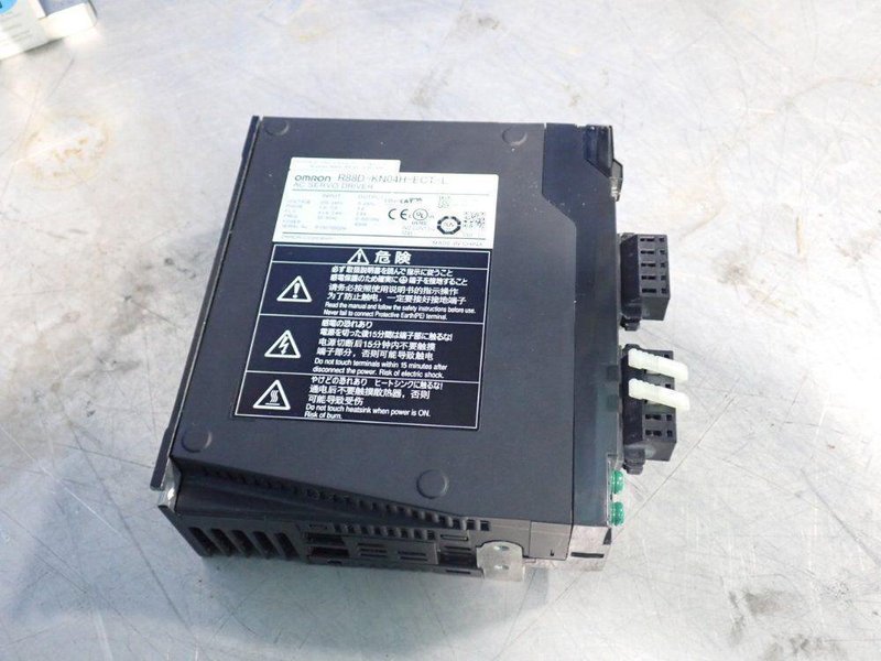 OMRON LINEAR ROBOT  -  R88L-ES-PM-C110-B250-0001