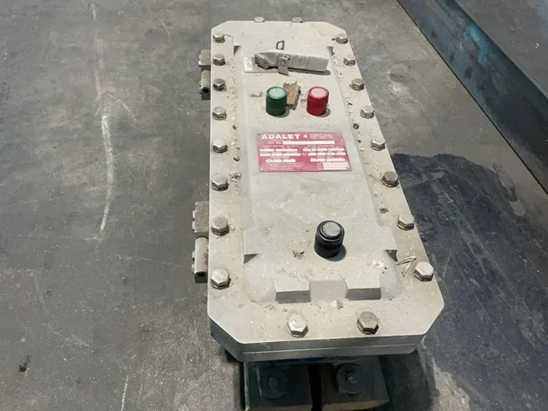 ADALET 15/25HP STARTER ENCLOSURE  -  XCBSAQ N4 6130