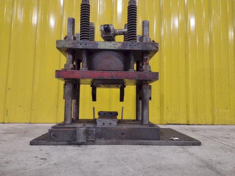 3 TON AIRAM 4 POST ROLLFORMER CUTOFF / PUNCH PRESS: STOCK #22112