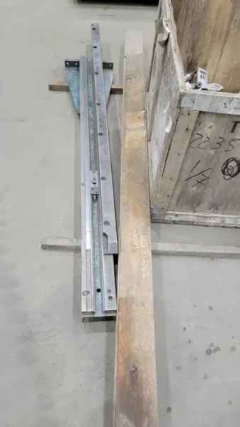 1986 AMADA M-2060 | Shears, Power Squaring (In)