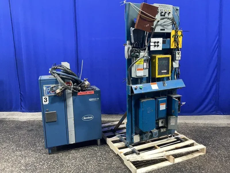 NORDSON DURABLUE ADHESIVE MELTER  -  DURABLUE 25 / 894432
