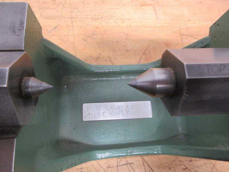 Adjustable Bench Centers 4.5" Between Centers, 4.5" On Center- Auction Item
