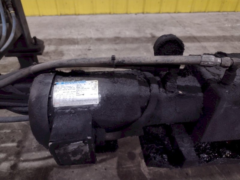 16&#039; POWERED INFEED TABLE, USED FOR LOADING SHEETS IN A SHEAR / BRAKE: YOBRO #24335