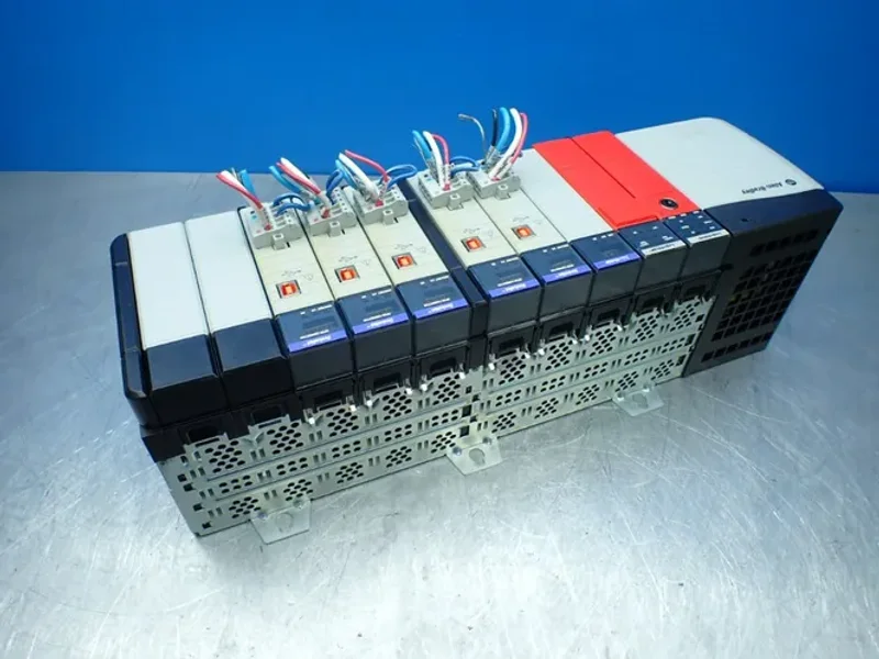 ALLEN-BRADLEY 10 SLOT CHASSIS W/PROCESSOR AND I/O MODULES  -  1756-A10