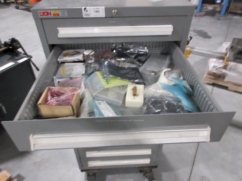 Lyon Heavy Duty 9-Drawer Rolling Cabinet w/ Key- Auction Item