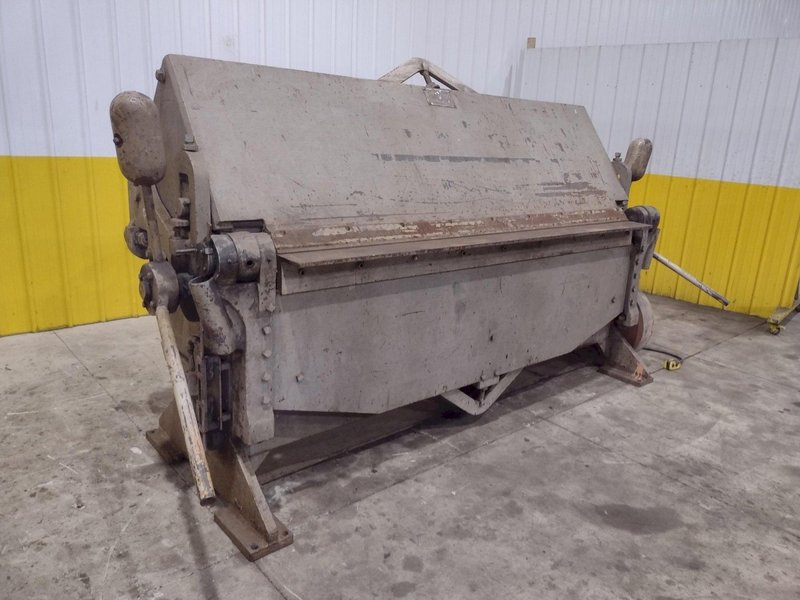 8&#039; x 1/4&quot; CHICAGO DREIS &amp; KRUMP POWERED APRON BRAKE: STOCK 23704