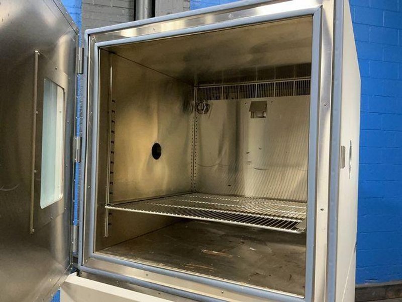 CSZ 38” X 34” X 38” CHAMBER ENVIROMENTAL TEST CHAMBER   -  ZP-32-1.5H/AC