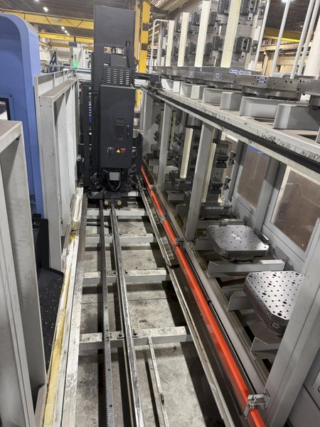 2022 Used DN Solutions NHP5000 Doosan CNC Horizontal Machining Center with 12 Station Doosan LPS 5000 Pallet Pool For Sale