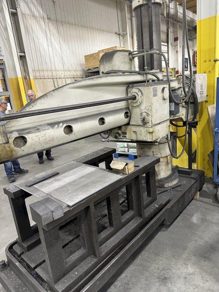 5&#039; x 11&quot; Carlton 1A Radial Arm Drill