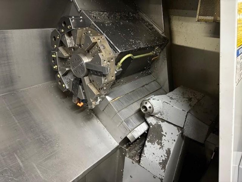 Haas SL20TB CNC Lathe, 2006 – Tailstock, Bar Feeder