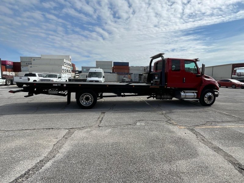 International M607 Rollback Tow Truck, 2025 – Jerr-Dan Style Carrier