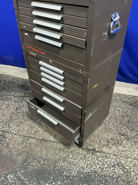KENNEDY 12 DRAWERS TOOL CABINET   -  2600B-0218171
