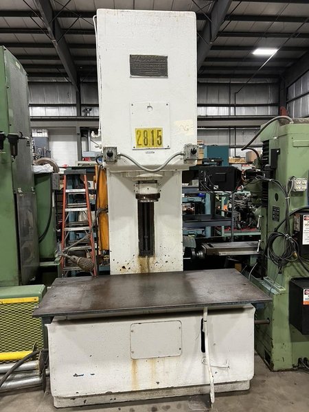 25 TON DENISON HYDRAULIC C-FRAME PRESS.