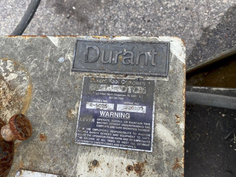 5000 LB X 48&quot; DURANT MODEL #R-5025 MOTORIZED HORIZONTAL PALLET DECOILER: STOCK #15424
