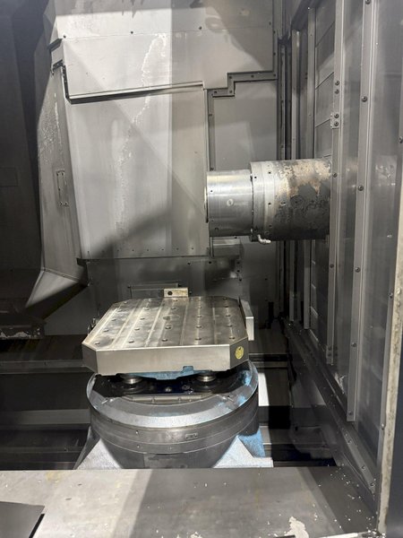 Makino MMC2 with (3) Makino a61nx - 30 Station Pallet Pool FMS For Sale