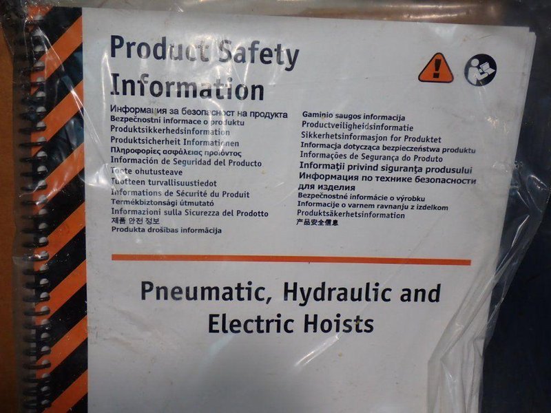 INGERSOLL RAND 90PSIG MAX INDUSTRIAL AIR CHAIN HOIST  -  7756E-2K15-K108