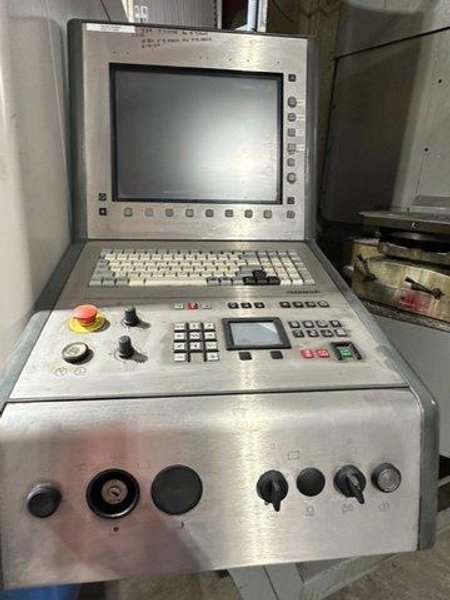 DMG MORI DMC 125 U2 HMC, 2005 – Chip Conveyor, Tool Changer, Filter System, HSK63