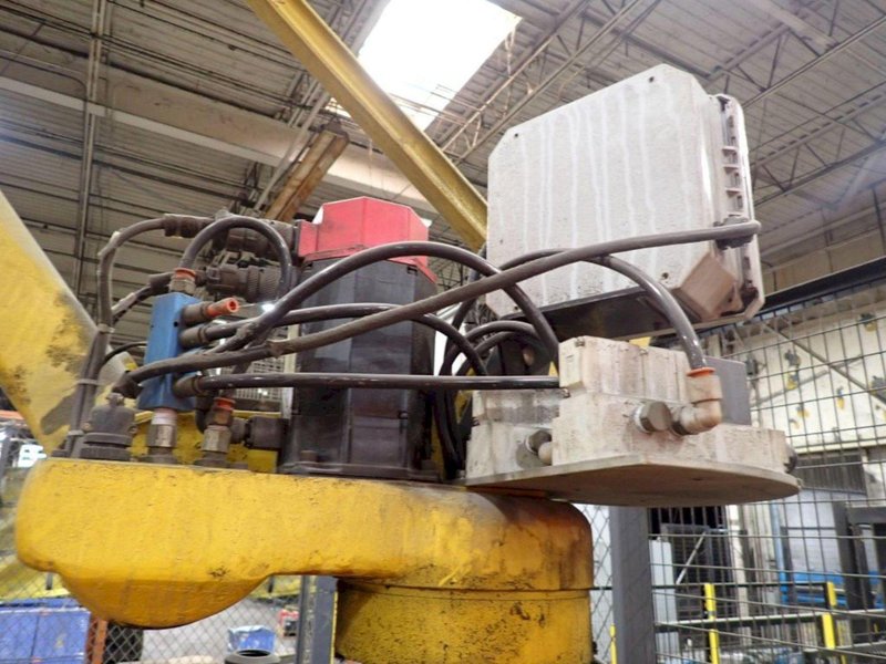 FANUC M-410IW-J2 ROBOT W/ R-J2 CONTROL: YOBRO #24272
