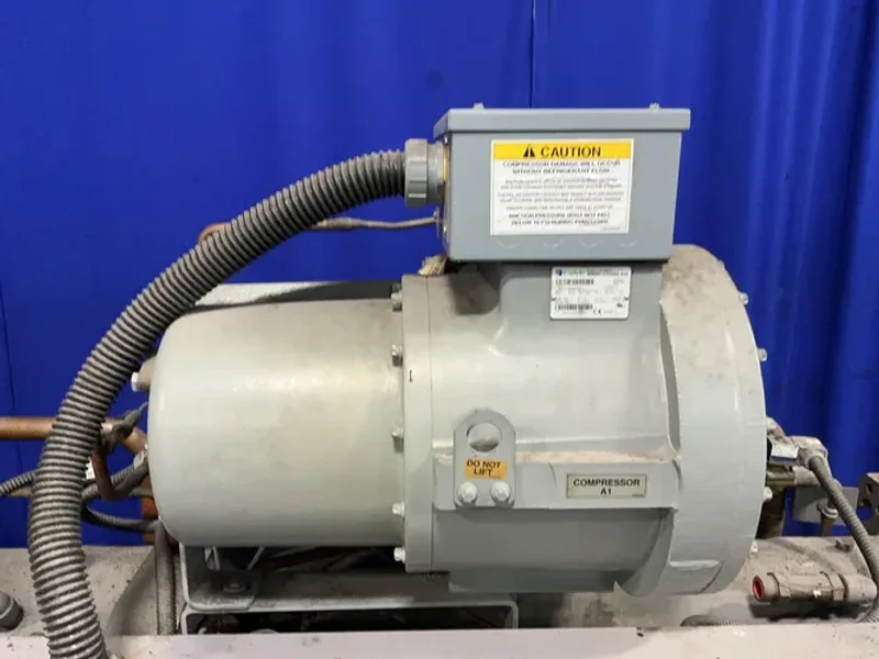 CARRIER 30 BAR WATER COOLED CHILLER  -  30HXC076R—661KA