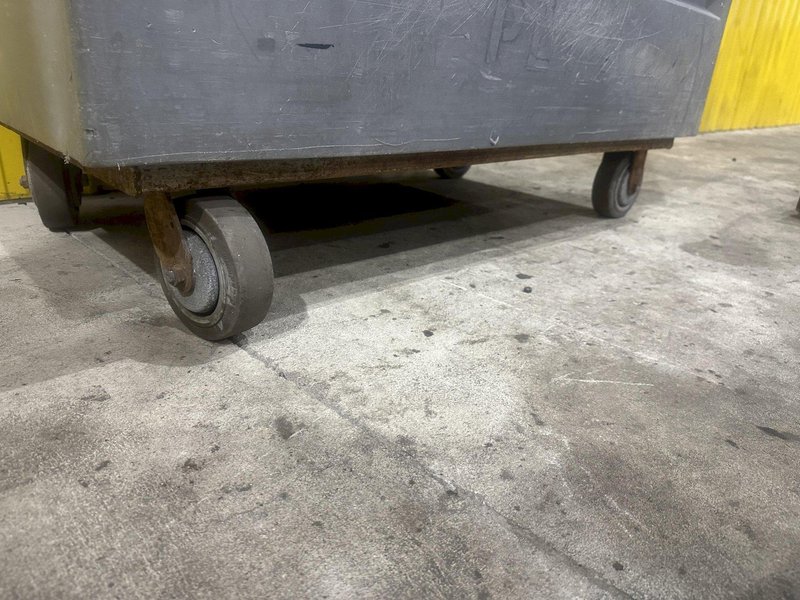 (11) DANDUX BULK HANDLING CARTS: STOCK #22148
