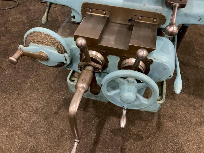 KEARNEY &amp; TRECKER #2K HORIZONTAL MILL: STOCK #80915