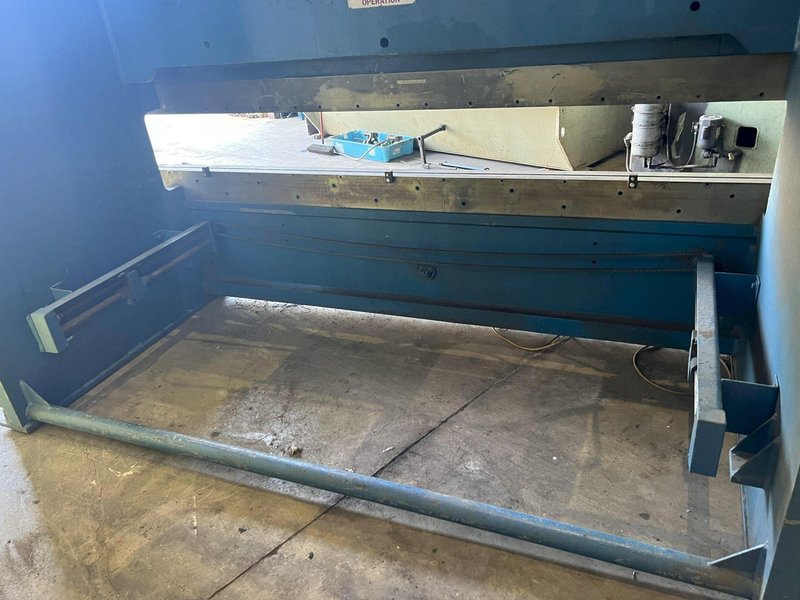 200 TON x 14&#039; HTC MODEL #200G-14 HYDRAULIC PRESS BRAKE: STOCK 18561
