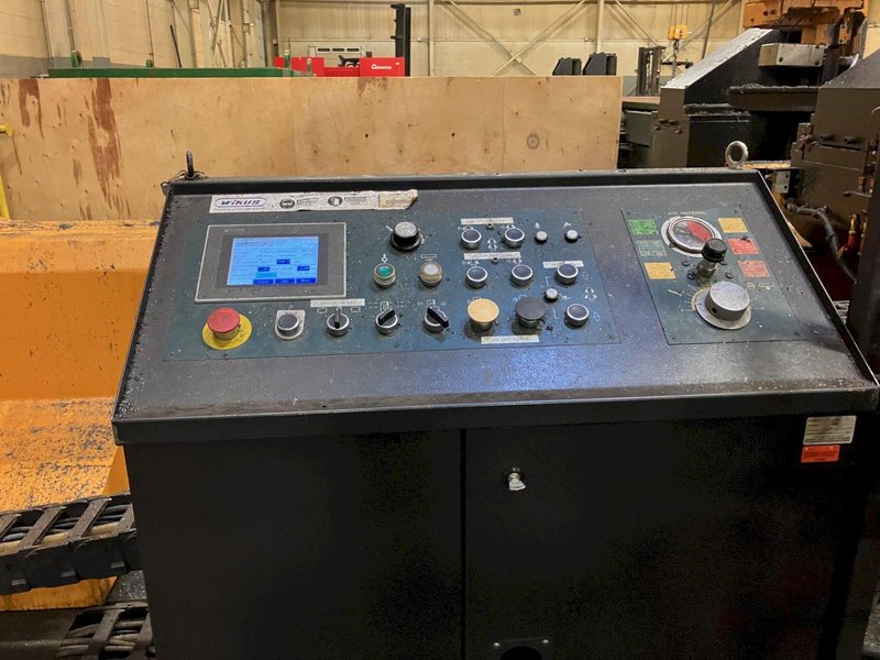 Everising V-0625HA Vertical Band saw