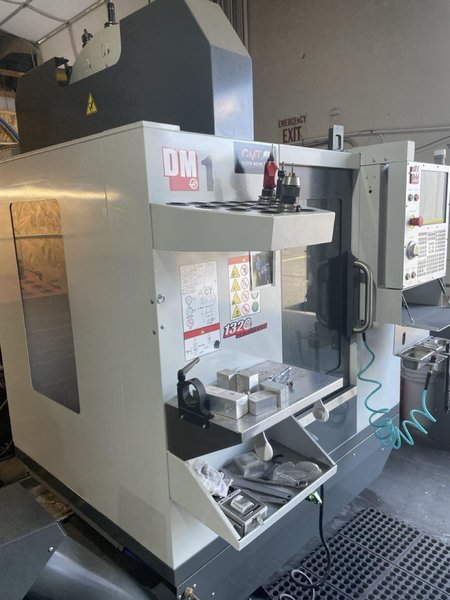 Haas DM-1 VMC, 2020 – HSM, Chip Conveyor