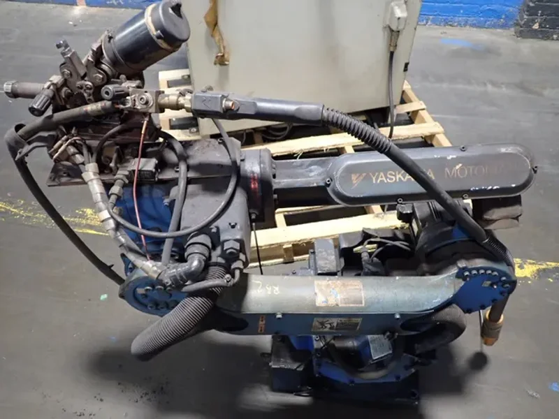 MOTOMAN / YASKAWA ELECTRIC 2.0KVA ROBOT  -  MH6