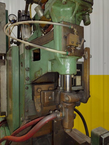 30 KVA X 8&quot; TAYLOR WINFIELD AIR OPERATED SPOT WELDER: STOCK #20249