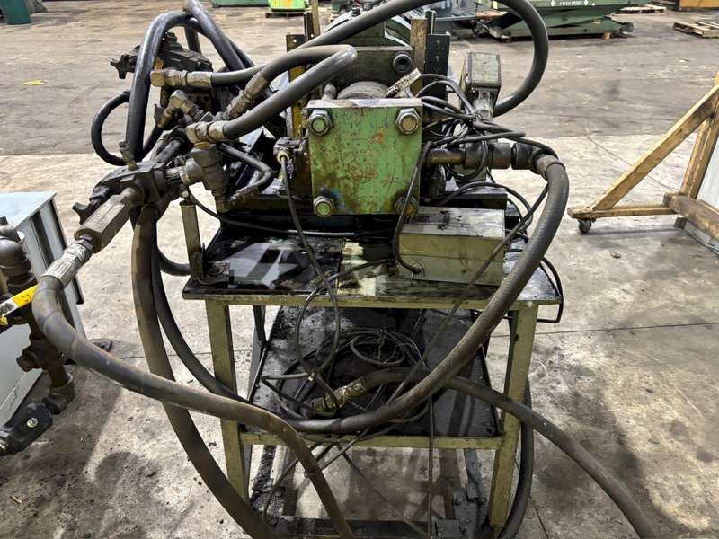 1.5" WEDGE-TYPE HYDRAULIC SWAGER / POINTER / END FORMER: YOBRO #23883