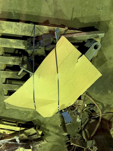 mold handler for Osborn 3161 molding machine