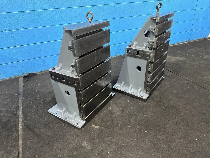 (1) SET OF 16&quot; X 30&quot; T SLOTTED DEVLIEG ANGLE PLATES: STOCK #74302