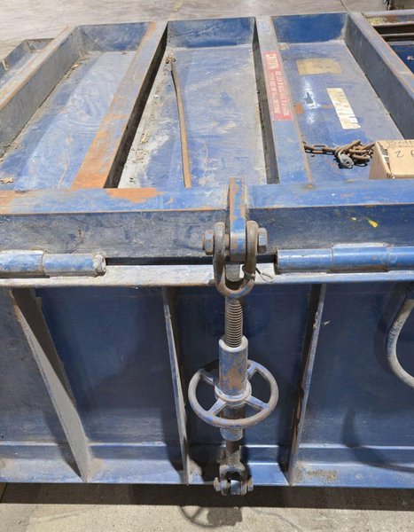 CRAM-A-LOT 60DBLU VERTICAL CARDBOARD BALER USED