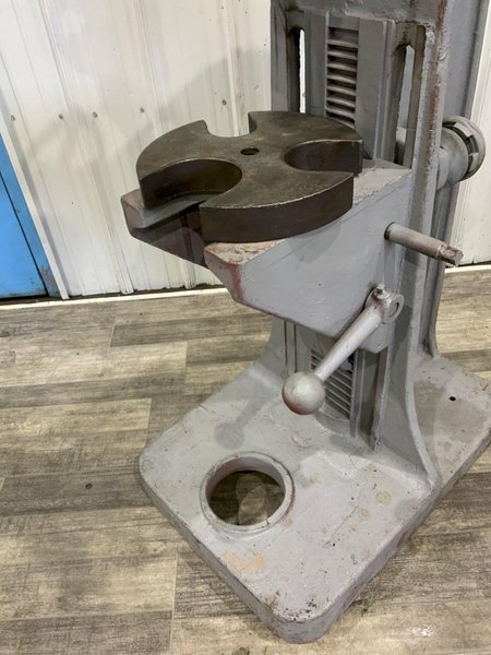 12 TON ATLAS NO. 4 ARBOR PRESS: STOCK #81388