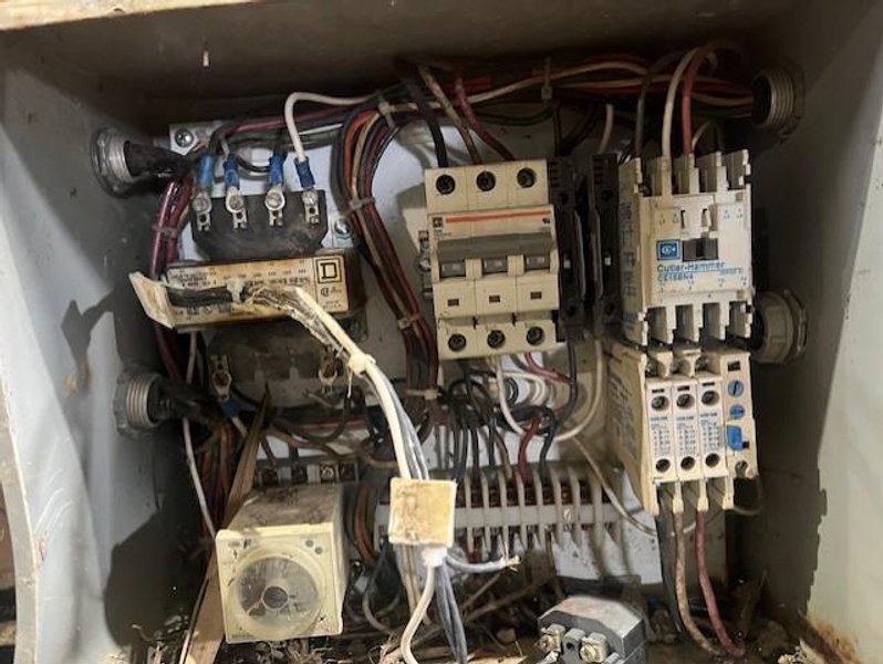 12,000# SOUTHWORTH UPENDER / TIPPER STOCK# 3825