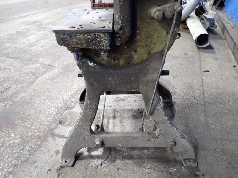 10" X 18" OBI PUNCH PRESS